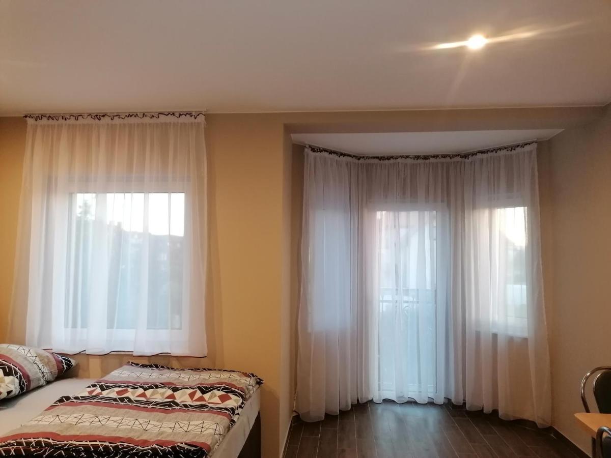 Pokoje Goscinne Azaliowa 34 Mielno Mielno  Esterno foto